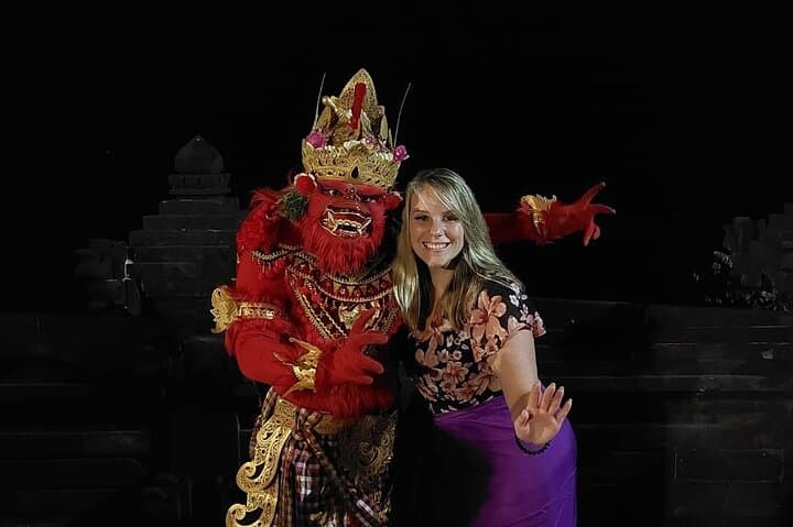 Sunset Uluwatu Private Tour and Kecak Fire Dance Performance - Bali Cliffside Experience photo 6