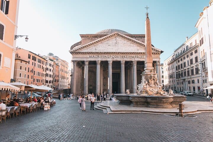 Pantheon Fast-Track Ticket with Audio Guide — Skip the Line & Explore Rome's Ancient Temple photo 4