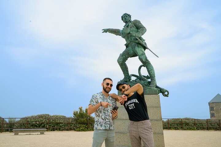 Interactive Ramparts Game and Walking Tour in Saint-Malo photo 4