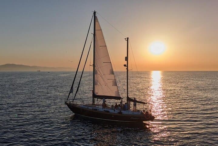 Classic Two-Mast Ketch Sailing Tours from Port Marina Vela, Barcelona photo 4