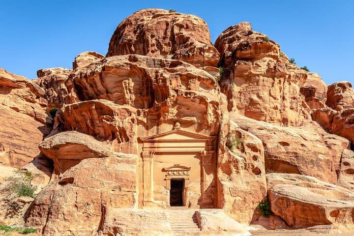 Private Shore Tour to Petra from Aqaba: Cruise-Friendly Full-Day Excursion