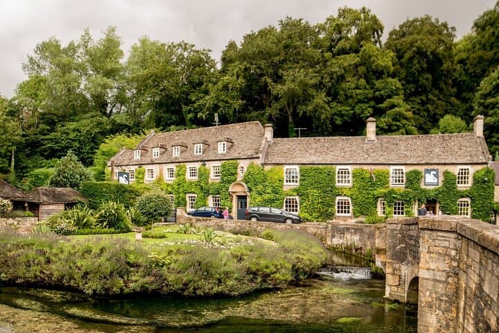 Cotswolds Full-Day Tour from Birmingham: Burford, Bibury & Bourton-on-the-Water photo 4