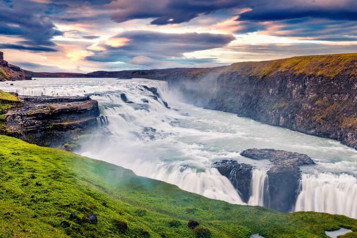 Private Golden Circle Tour with Friðheimar Tomato Farm Lunch — Reykjavík Day Trip