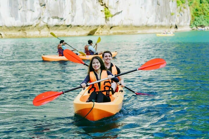 Halong Bay Day Cruise from Hanoi: Limousine Transfer, Kayak & Cave Tour photo 3