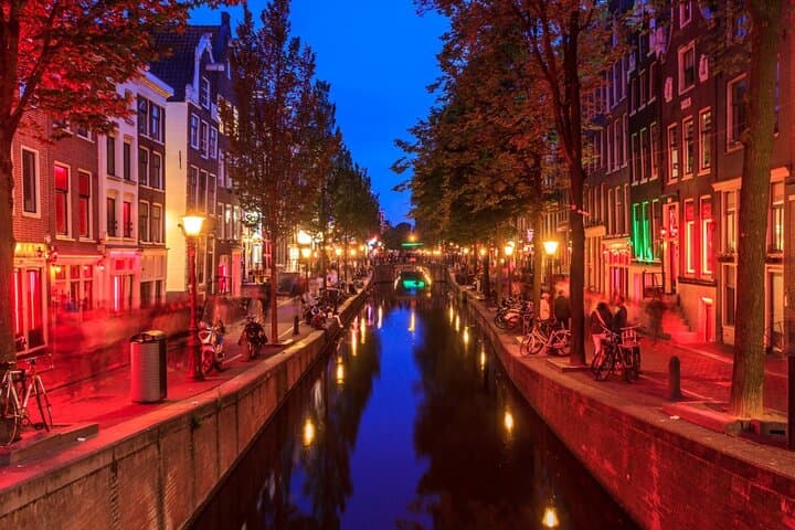 Exploring Amsterdam’s Red Light District: Self-Guided Audio Walk and City Stories photo 3
