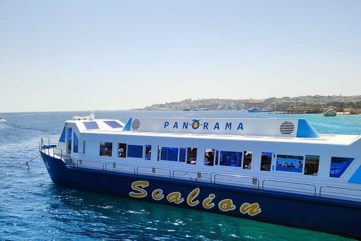 Hurghada Glass-Bottom Boat and 30-Minute Red Sea Snorkel photo 4