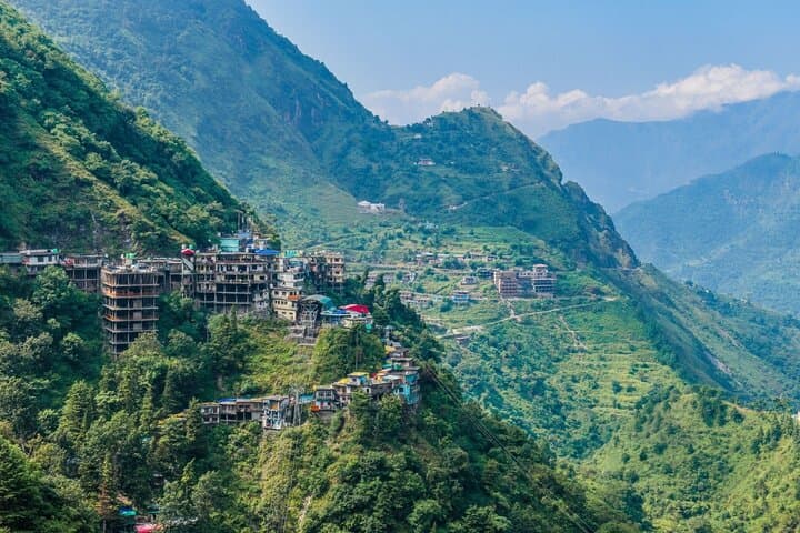 Neelkanth Mahadev Trek from Rishikesh: 12km Guided Hike to Shiva’s Temple