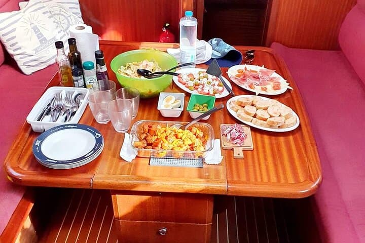 Half-Day Private Sail in Alcúdia Bay with Paddleboard & Snorkel photo 3
