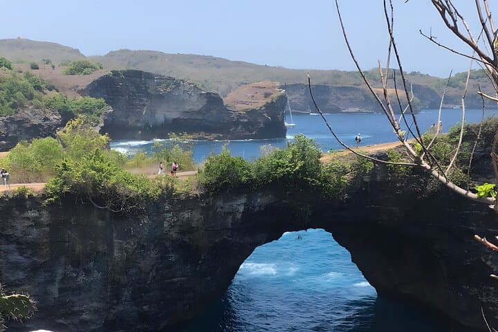 Full-Day Nusa Penida Beach Tour from Bali — Kelingking, Angel's Billabong & Crystal Bay photo 2