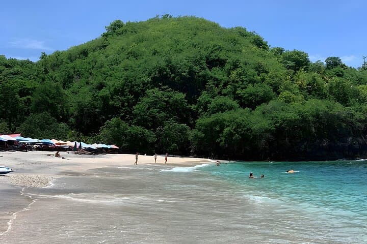 Full-Day Nusa Penida Beach Tour from Bali — Kelingking, Angel's Billabong & Crystal Bay photo 4