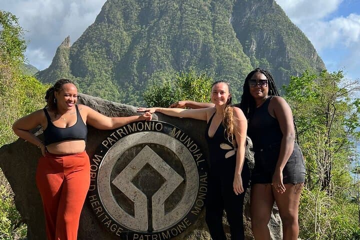 Gros Piton Hike and Sulphur Mud Bath: Private Guided Day Trip in St. Lucia