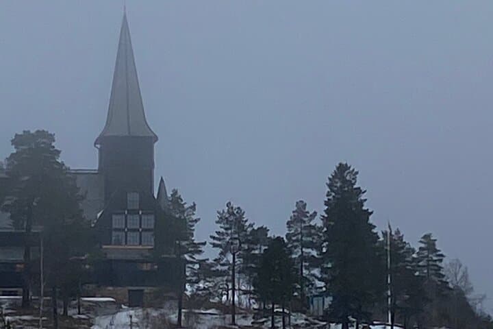 Holmenkollen Cross-Country Ski Lesson and Fireside Kos at Øvresetertjern photo 4