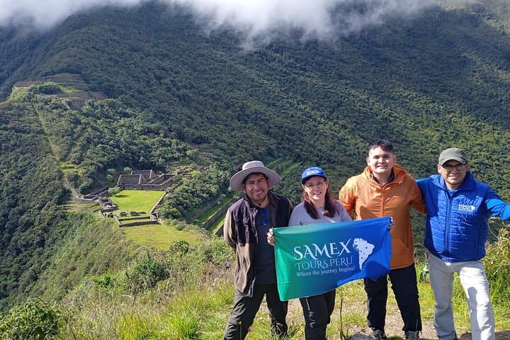 Choquequirao Trek via Chikiska — 4-Day Camping Adventure from Cusco