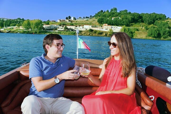 Private Douro River Cruise: Romantic Two-Person Boat Tour from Porto photo 3