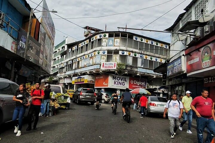 Panama Canal Zone Bike Tour: Tracks of Freedom Through Panama City's Historic Neighborhoods photo 3