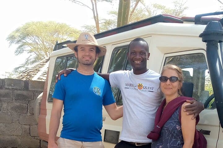 Kenya’s Ultimate 4-Day Safari and Beach Escape: Nairobi National Park, Cultural Tours, and Diani Beach Relaxation photo 4