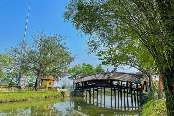 Hue to Hoi An via Hai Van Pass: Bus Transfer with Scenic Stops photo 4