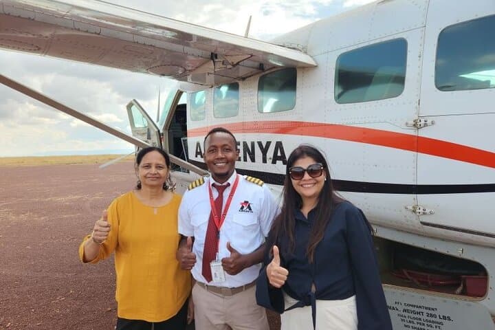4-Day Flying Safari to Maasai Mara at Keekorok Lodge — Luxury Game Drives & Lodge Stays photo 2
