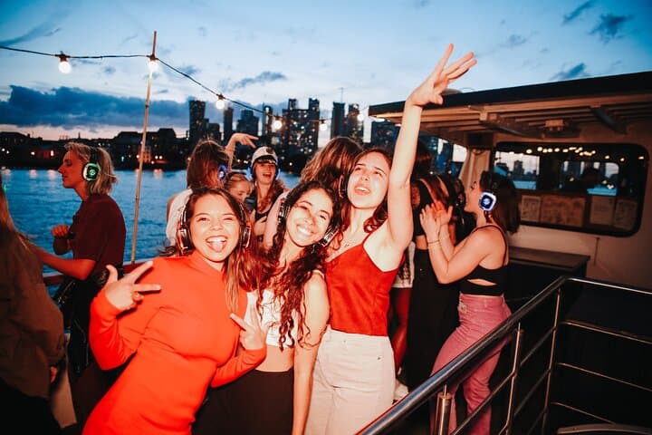 Silent Disco Thames Boat Party: Dance Under London's Night Lights photo 3
