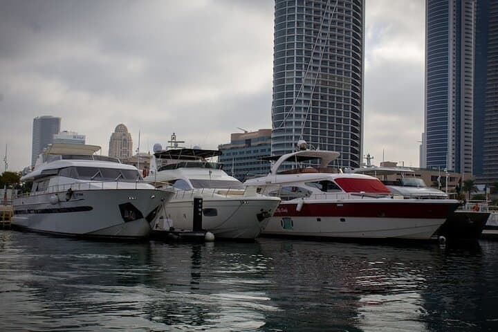 Dubai Marina Yacht Cruise: Breakfast or BBQ on a Shared Yacht photo 3
