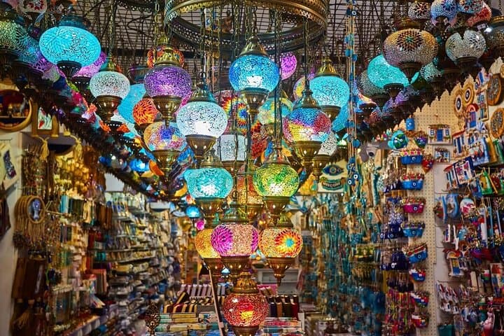 Khan el-Khalili Guided Shopping Tour with Traditional Meal & Private Transfers photo 2
