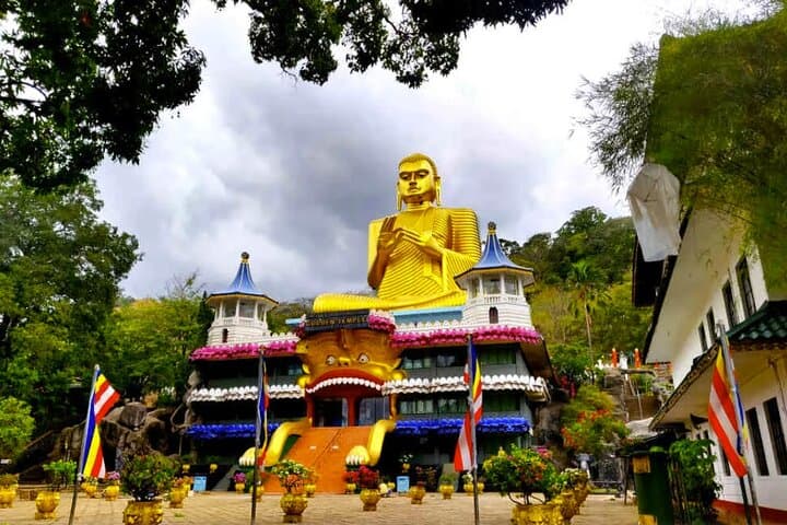 Kaudulla Jeep Safari and Dambulla Cave Temple Day Tour from Trincomalee photo 5