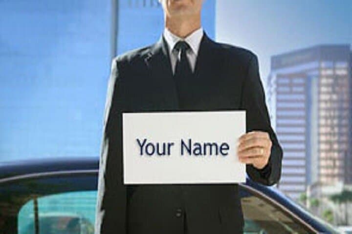 St. Maarten Red Carpet Private Airport Transfer: Smooth Arrival with VIP Perks photo 2