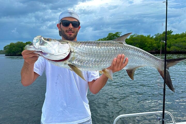 Chasing Silver Kings: Tarpon & Snook Fishing Charter in Ft. Lauderdale photo 4