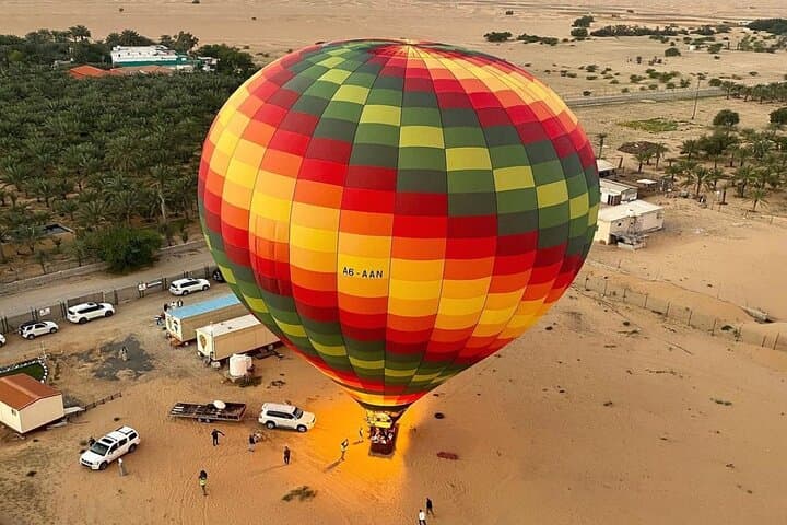 Sunrise Hot Air Balloon Ride in Dubai with Buffet Breakfast & Camel Ride photo 3