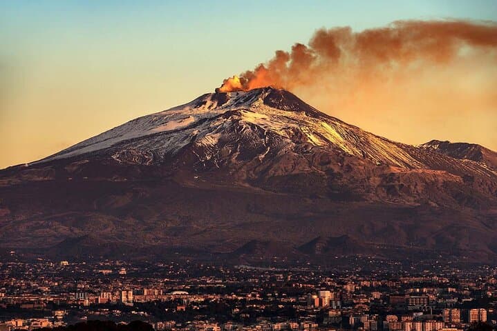 Private Day Tour from Syracuse: Etna, Taormina & Baroque Coast