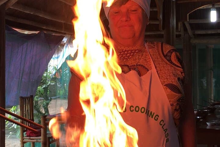 Tra Que Vegetable Village Cycling and Cooking Class in Hoi An photo 3