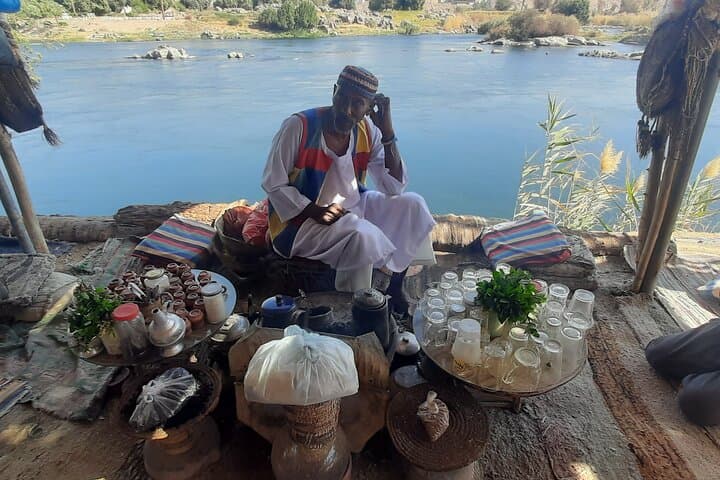 Sandboarding in Aswan: 2-Hour Desert Dune Adventure Overlooking the Nile photo 5