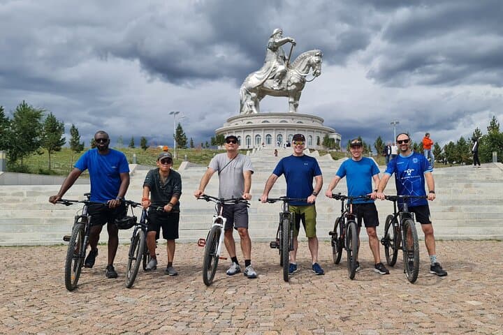 Mountain Biking Khan Khenty: Day Ride from Ulaanbaatar to the Genghis Khan Statue