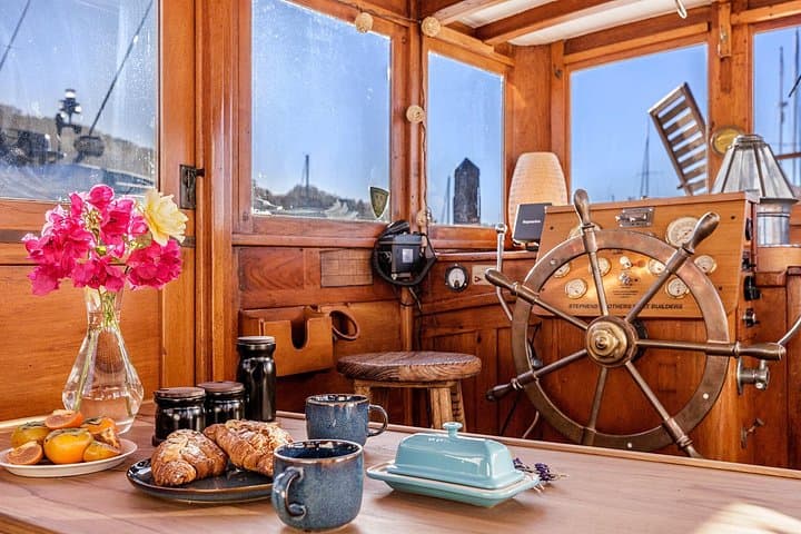 Century-Old Sausalito Yacht Dinner Cruise: Private Wine & Dine Bay Charter photo 2