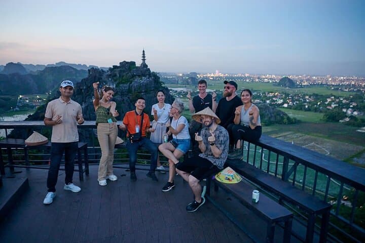 Karst Rivers & 500 Steps: Hanoi to Ninh Binh Day Trip to Trang An, Tam Coc & Mua Cave photo 5