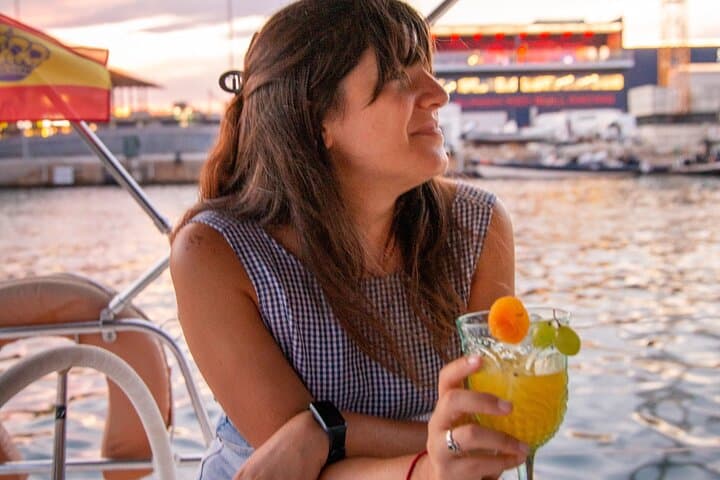 Barcelona Sailing & Sangria Workshop: 2-Hour Mediterranean Cruise photo 3