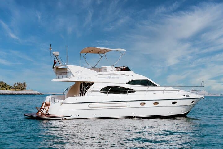 Dubai Marina 50ft Private Yacht Cruise: 2-Hour Sightseeing, Swim & BBQ