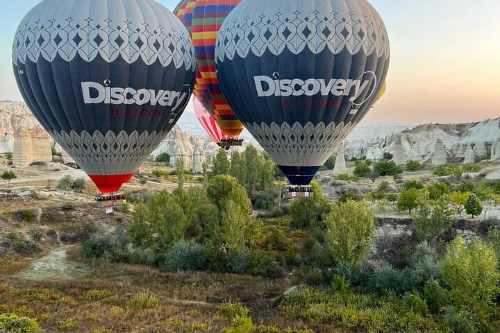 Cappadocia Sunrise Hot Air Balloon Flight Over Göreme National Park photo 2