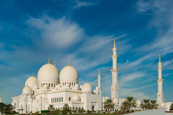 Sheikh Zayed Grand Mosque Day Tour from Dubai to Abu Dhabi photo 3