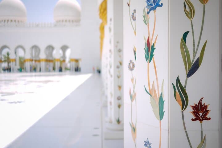 Sheikh Zayed Grand Mosque Day Tour from Dubai to Abu Dhabi photo 5