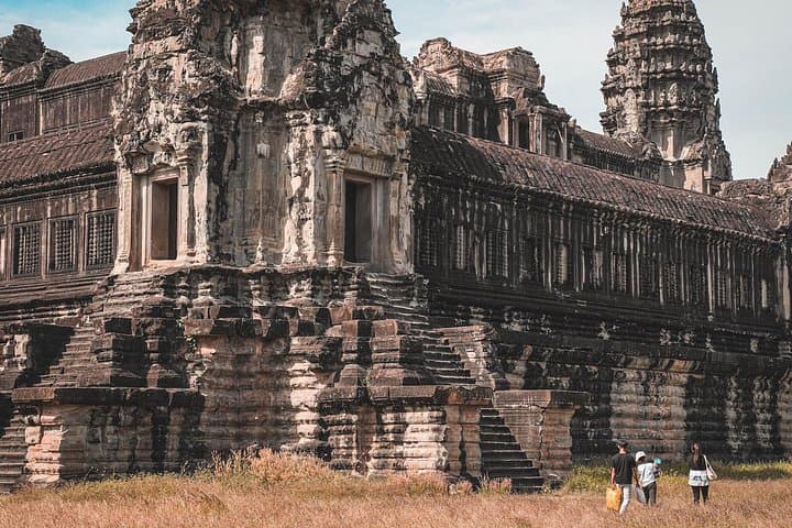Discover Authentic Cambodia: Food, Temples & Village Life in 7 Days photo 4