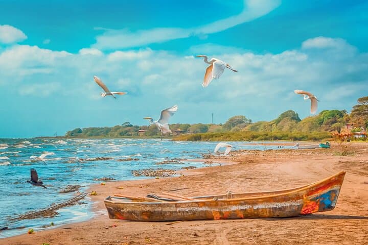 Managua Shore Excursion from Corinto: Full-Day Private Port Tour photo 6