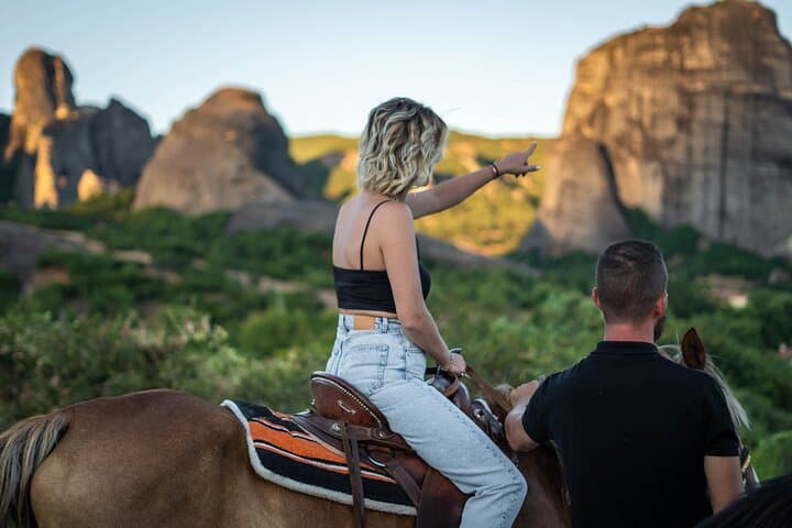 Meteora Sunset Horseback Ride: 1-Hour Panoramic Horse Tour photo 4