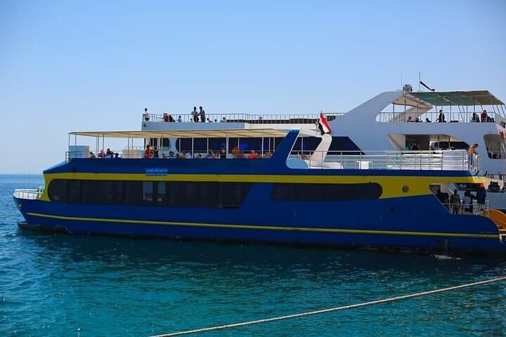 Hurghada Semi-Submarine Snorkel and Turkish Bath Day Trip photo 2