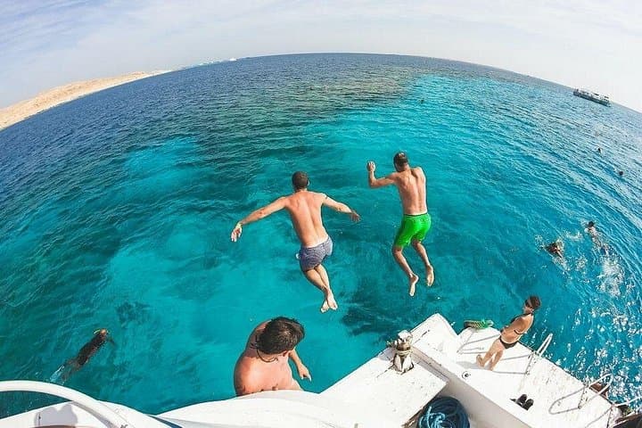 Red Sea Snorkel Day Trip from Sharm El-Sheikh: 8-Hour Boat Adventure with Lunch photo 3