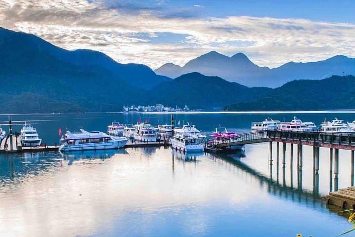 Sun Moon Lake & Cingjing Farm Day Tour from Taichung — Boat Cruise, Tea Egg & Alpine Meadows photo 2