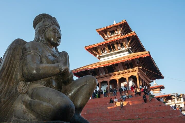 Seven Days in Nepal: Luxury Kathmandu to Pokhara Cultural and Nature Tour photo 4