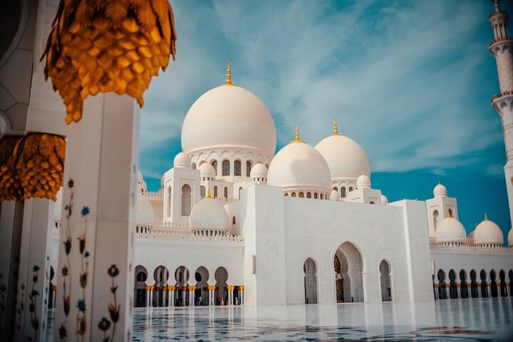 Sheikh Zayed Grand Mosque & Louvre Abu Dhabi Day Tour from Dubai photo 2