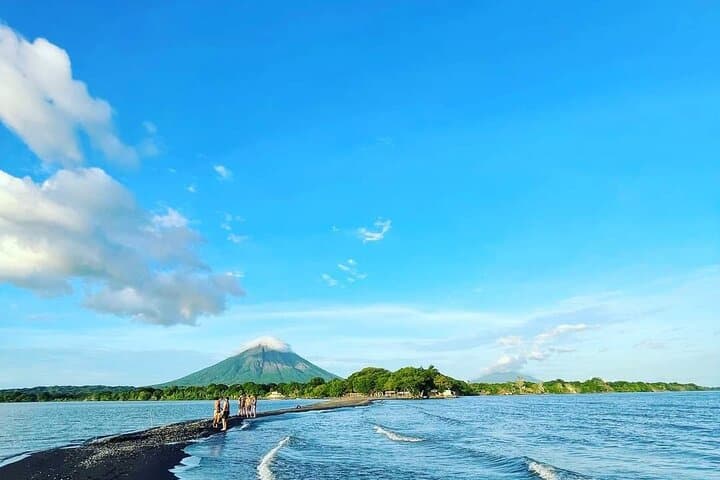 Ometepe Classic Cultural Full-Day Tour: Lagoons, Ojo de Agua & El Ceibo Museum photo 2