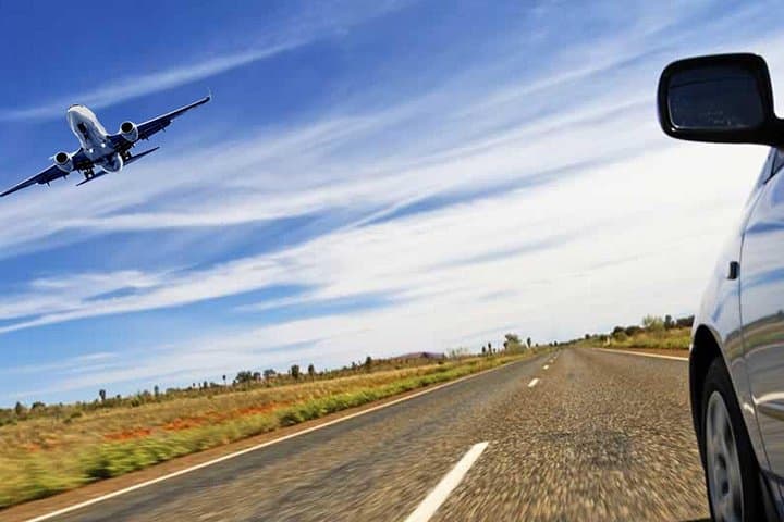 Seattle Airport Private Transfer: Fast, Air-Conditioned Ride to Hotels and Homes photo 2